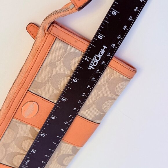 Coach Signature Canvas Leather Wristlet Wallet In Beige Peach Orange Read - Picture 9 of 16